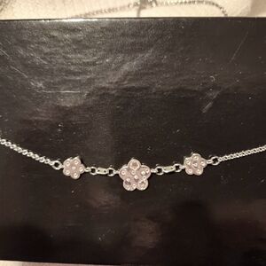 Silver flower station necklace